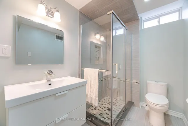 Additional property image - 81 Farthingale Cres