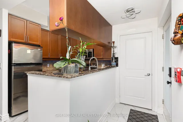 Additional property image - 90 Absolute Ave Unit Th119