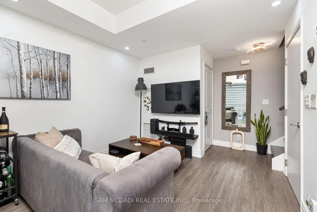 Additional property image - 90 Absolute Ave Unit Th119