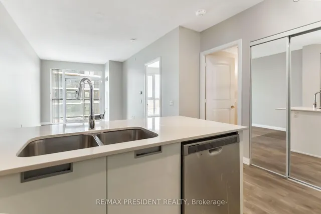 Additional property image - 35 Watergarden Dr Unit 717