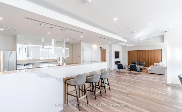 Additional property image - 35 Watergarden Dr Unit 717