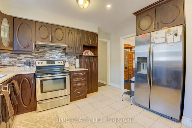Additional property image - 208 Meadows Blvd