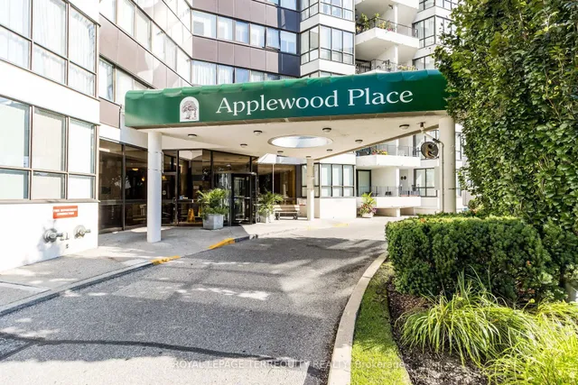 Additional property image - 1333 Bloor St Unit PH11