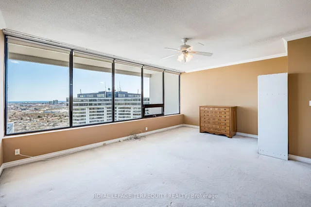 Additional property image - 1333 Bloor St Unit PH11