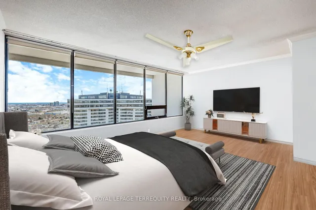 Additional property image - 1333 Bloor St Unit PH11