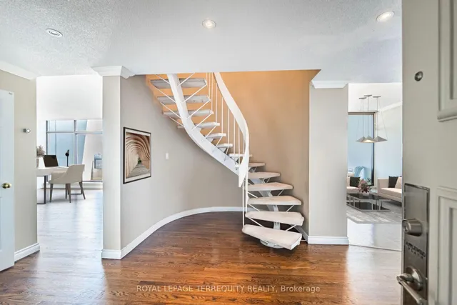 Additional property image - 1333 Bloor St Unit PH11