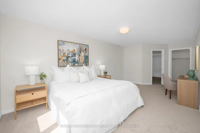 Additional property image - 4275 Millcroft Park Dr Unit 10