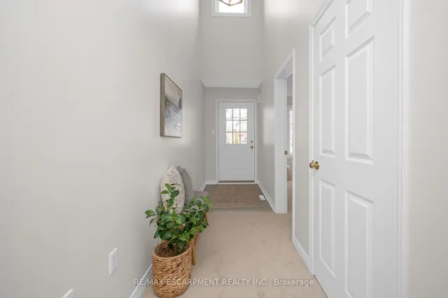 Additional property image - 4275 Millcroft Park Dr Unit 10