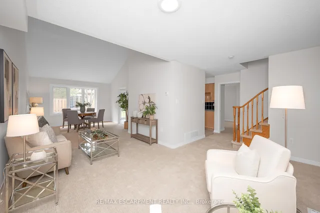 Additional property image - 4275 Millcroft Park Dr Unit 10