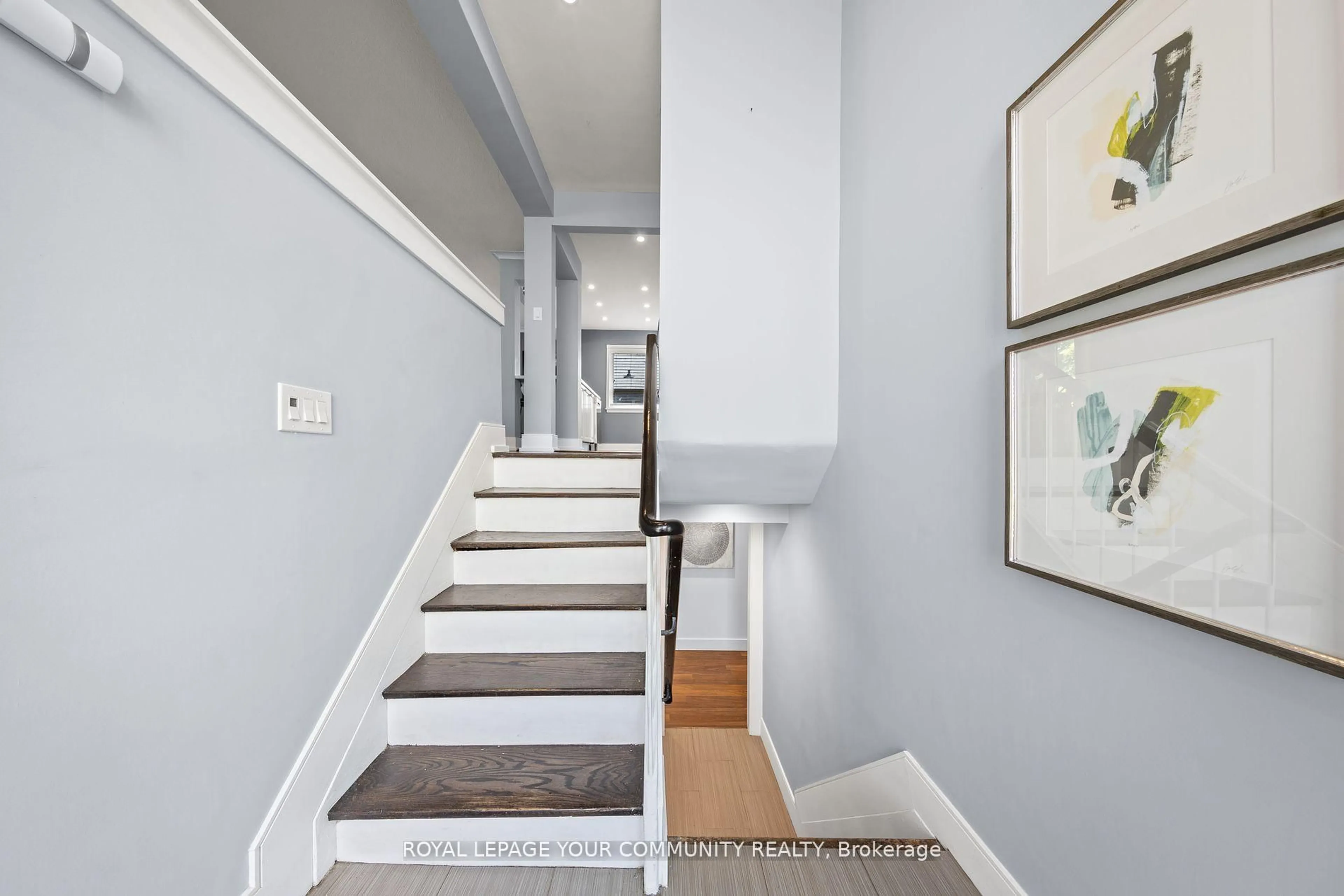 Stairs for 11 Braywin Dr, Toronto Ontario M9P 2N9