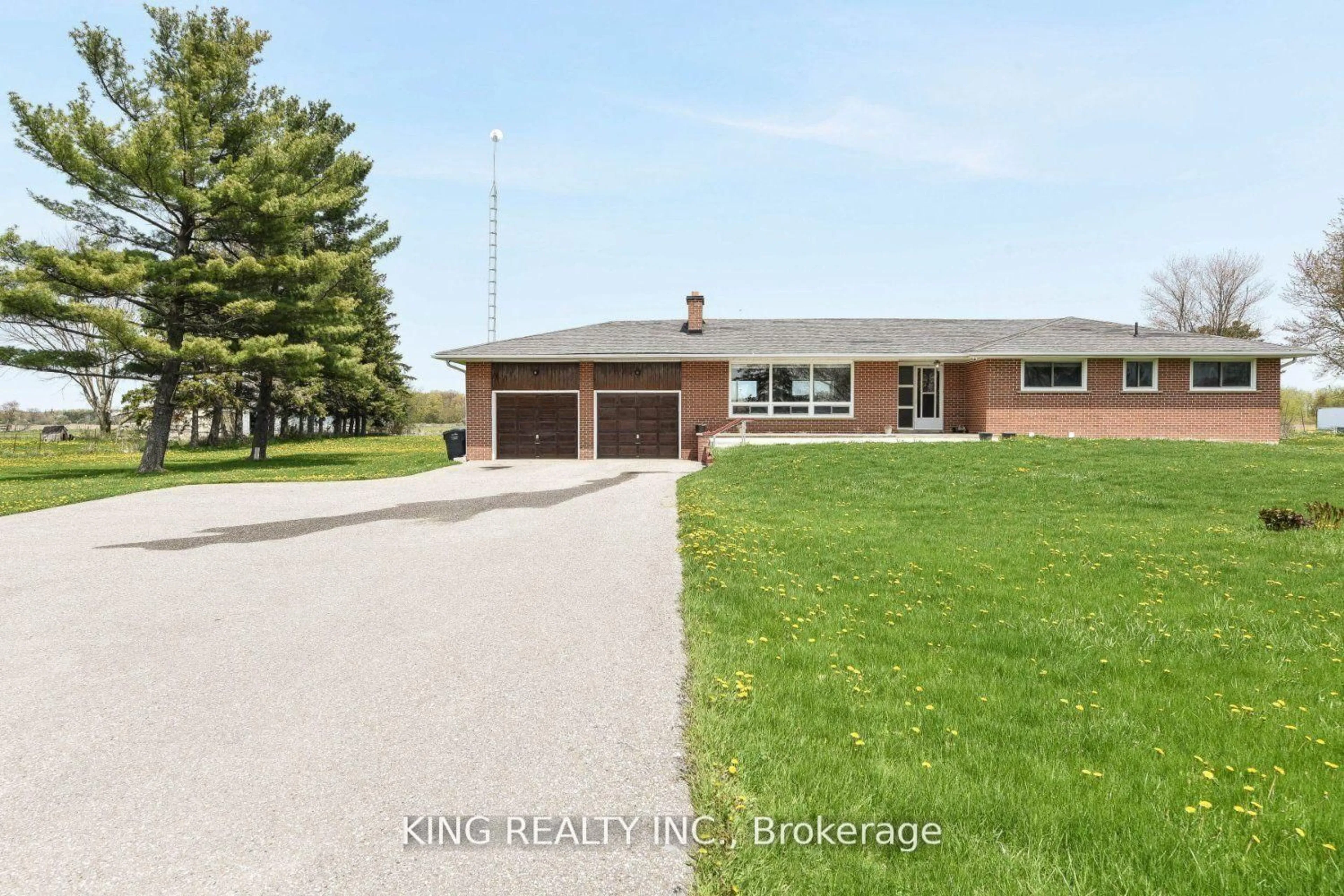 Home with brick exterior material, unknown for 14771 Dixie Rd, Caledon Ontario L7C 2M9
