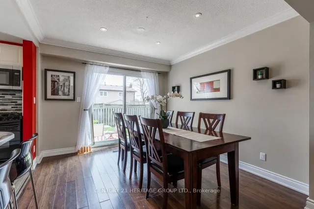 Additional property image - 2202 PEMBROKE Crt