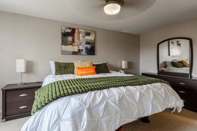 Additional property image - 2202 PEMBROKE Crt