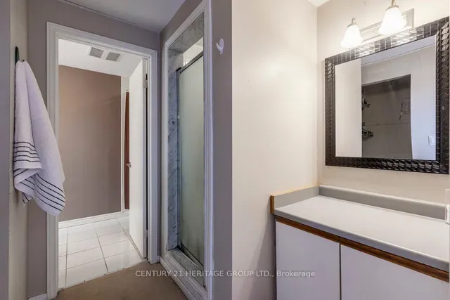 Additional property image - 2202 PEMBROKE Crt