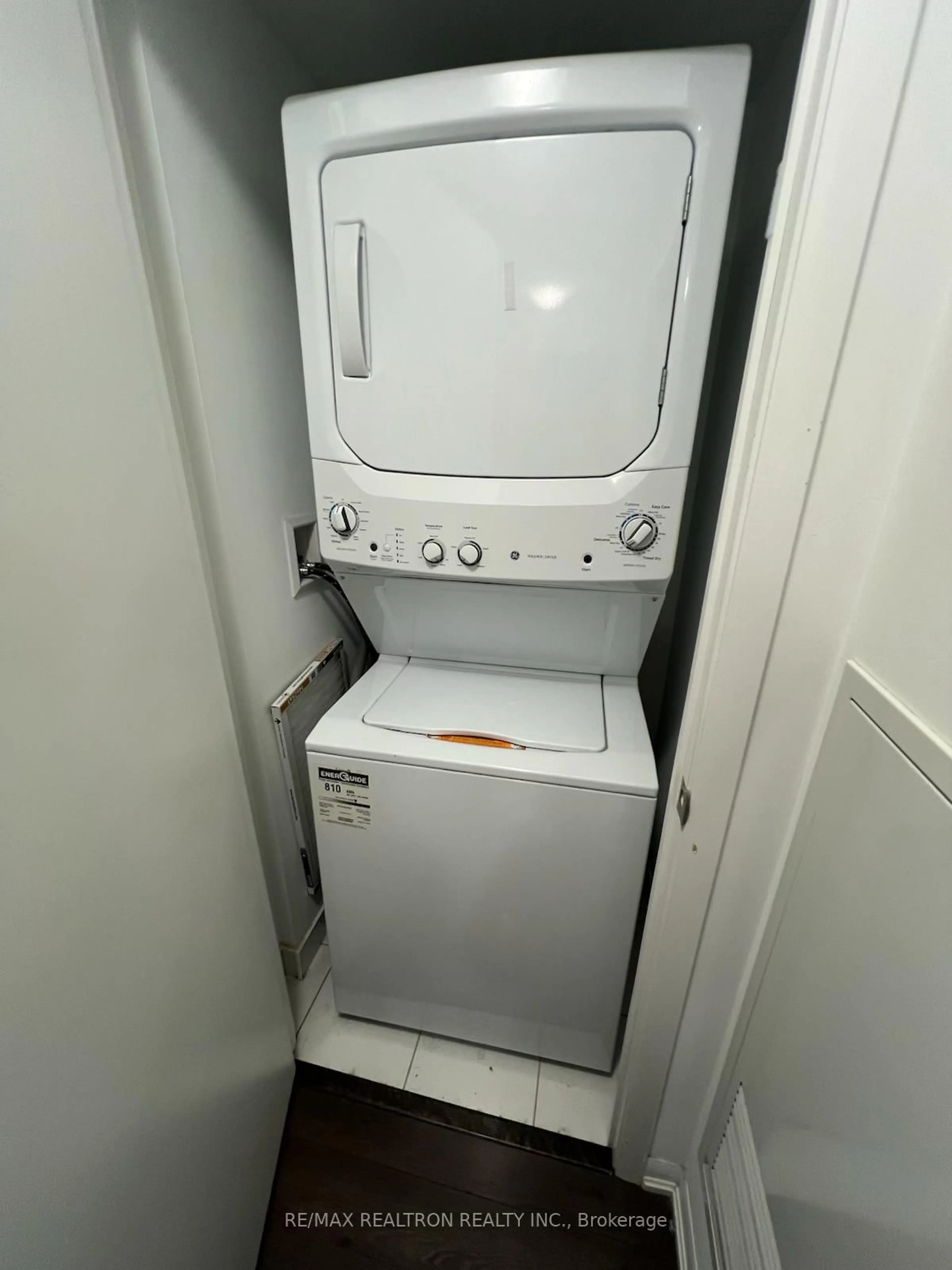 A pic of a room for 830 Lawrence Ave #917, Toronto Ontario M6A 0A2