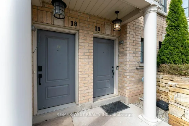 Additional property image - 2172 Trafalgar Rd Unit 19