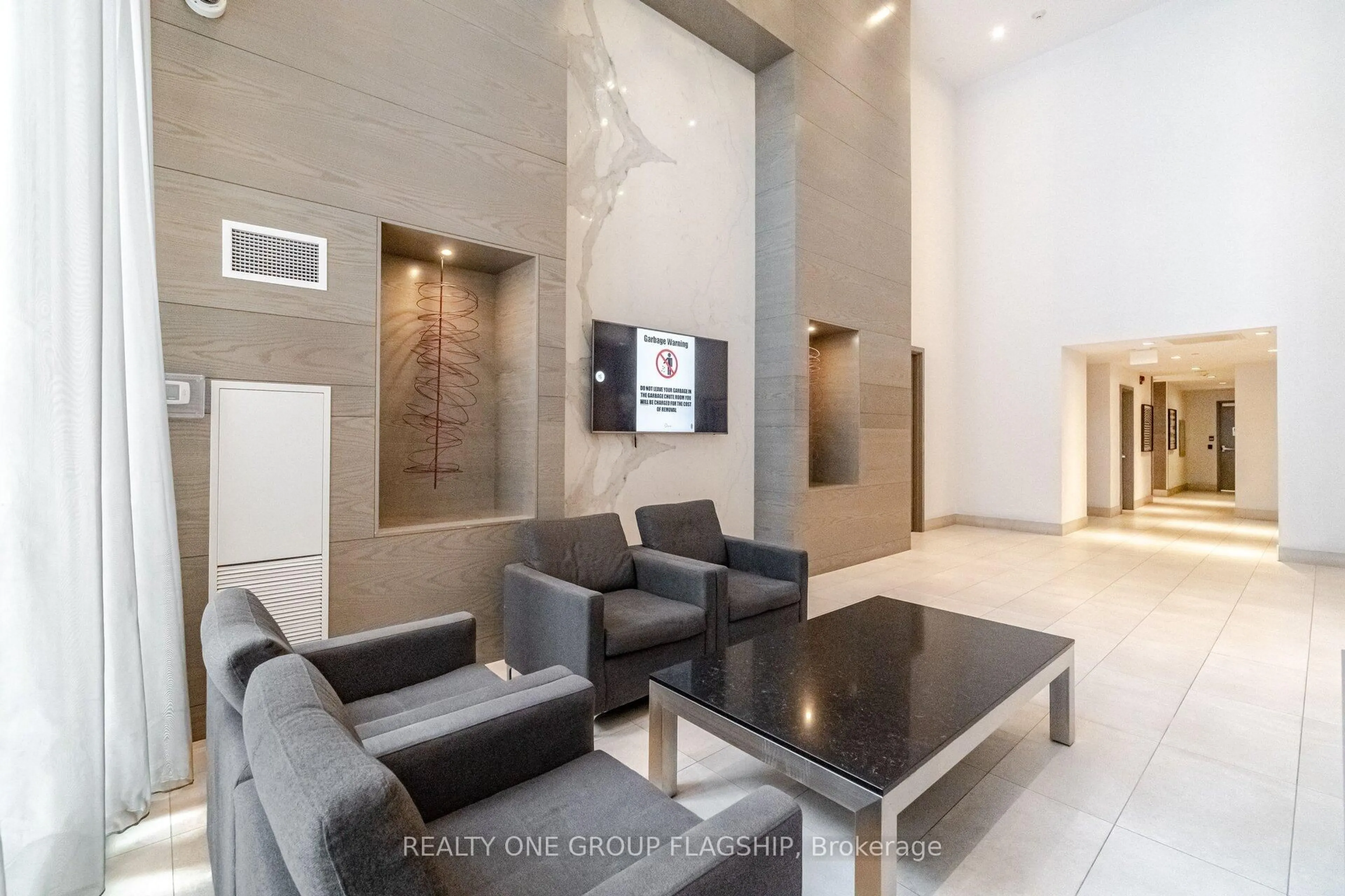 Lobby for 510 Curran Pl #3901, Mississauga Ontario L5B 0J8