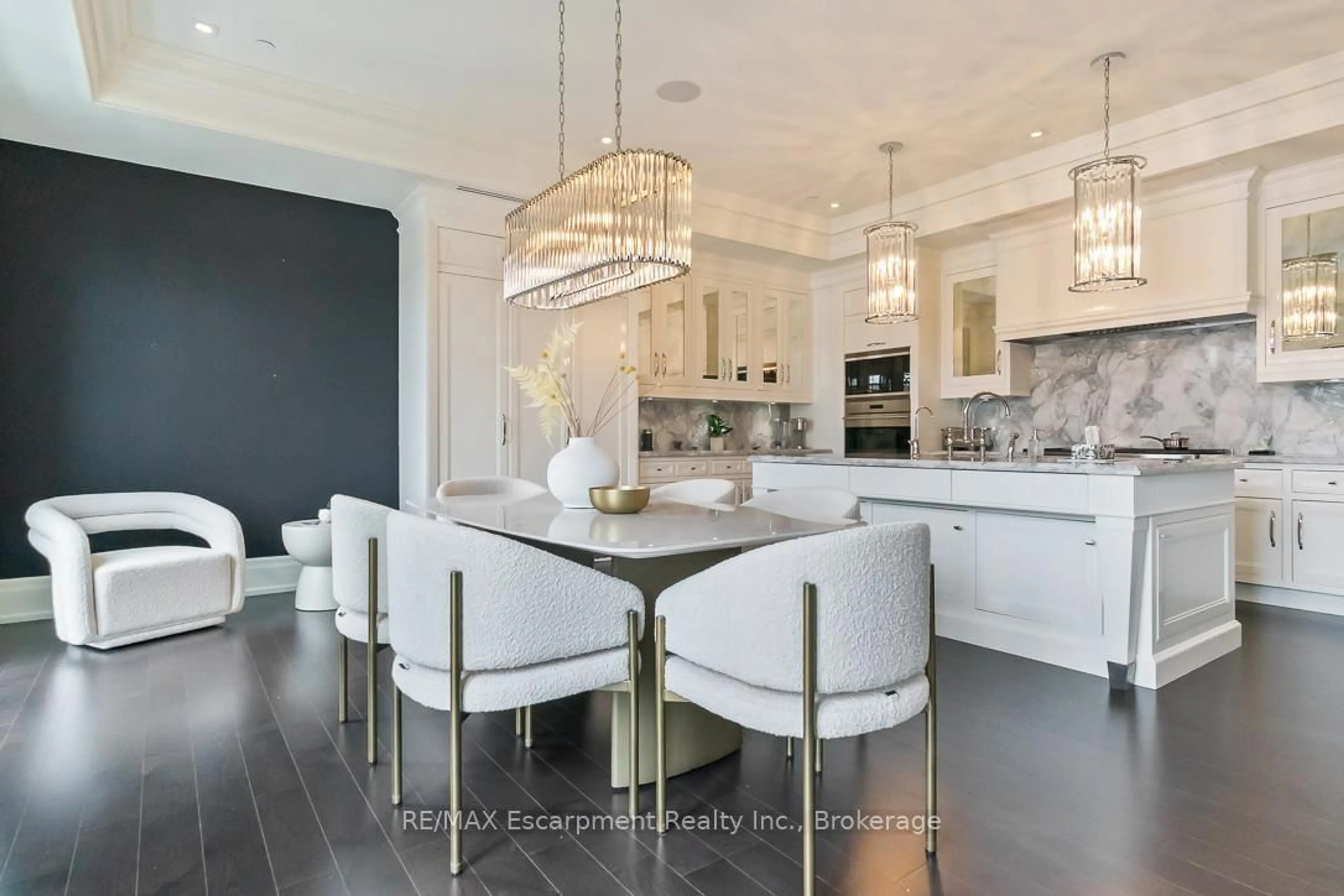 Contemporary kitchen, unknown for 300 Randall St #303, Oakville Ontario L6J 1R1