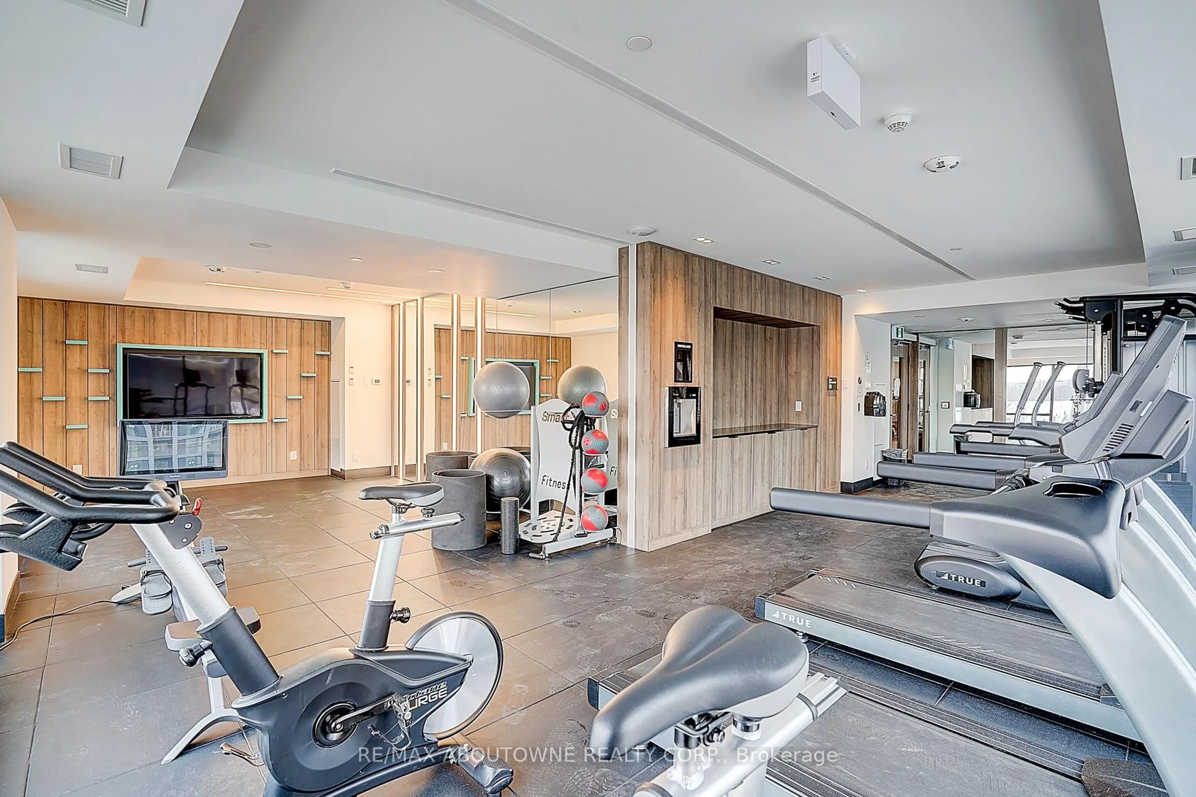 Gym or fitness room for 335 Wheat Boom Dr #1408, Oakville Ontario L6H 7C2