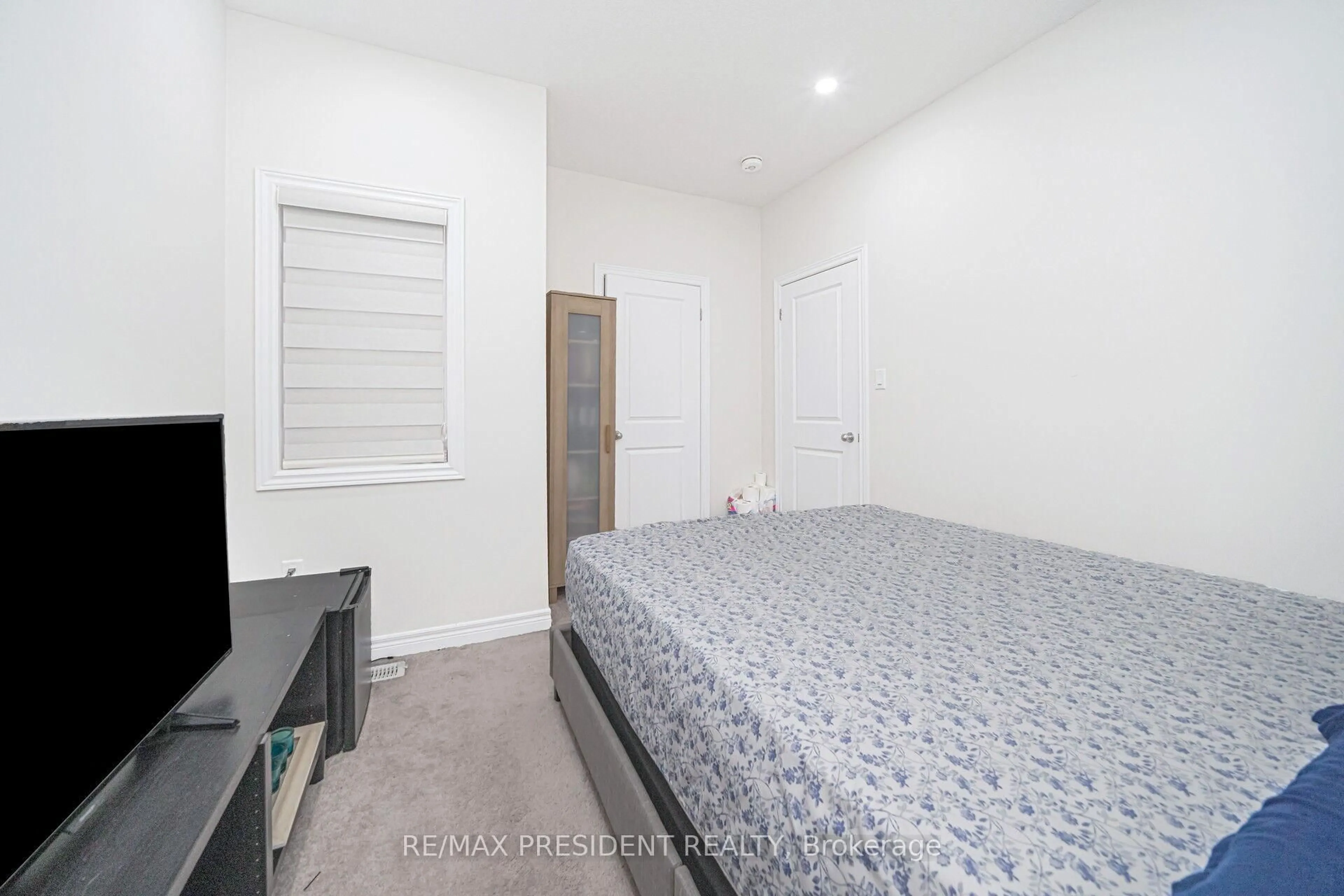 A pic of a room for 25 Adventura Rd, Brampton Ontario L7A 5A7