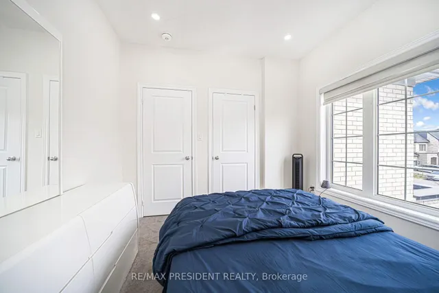 Additional image 3 of 25 Adventura Rd