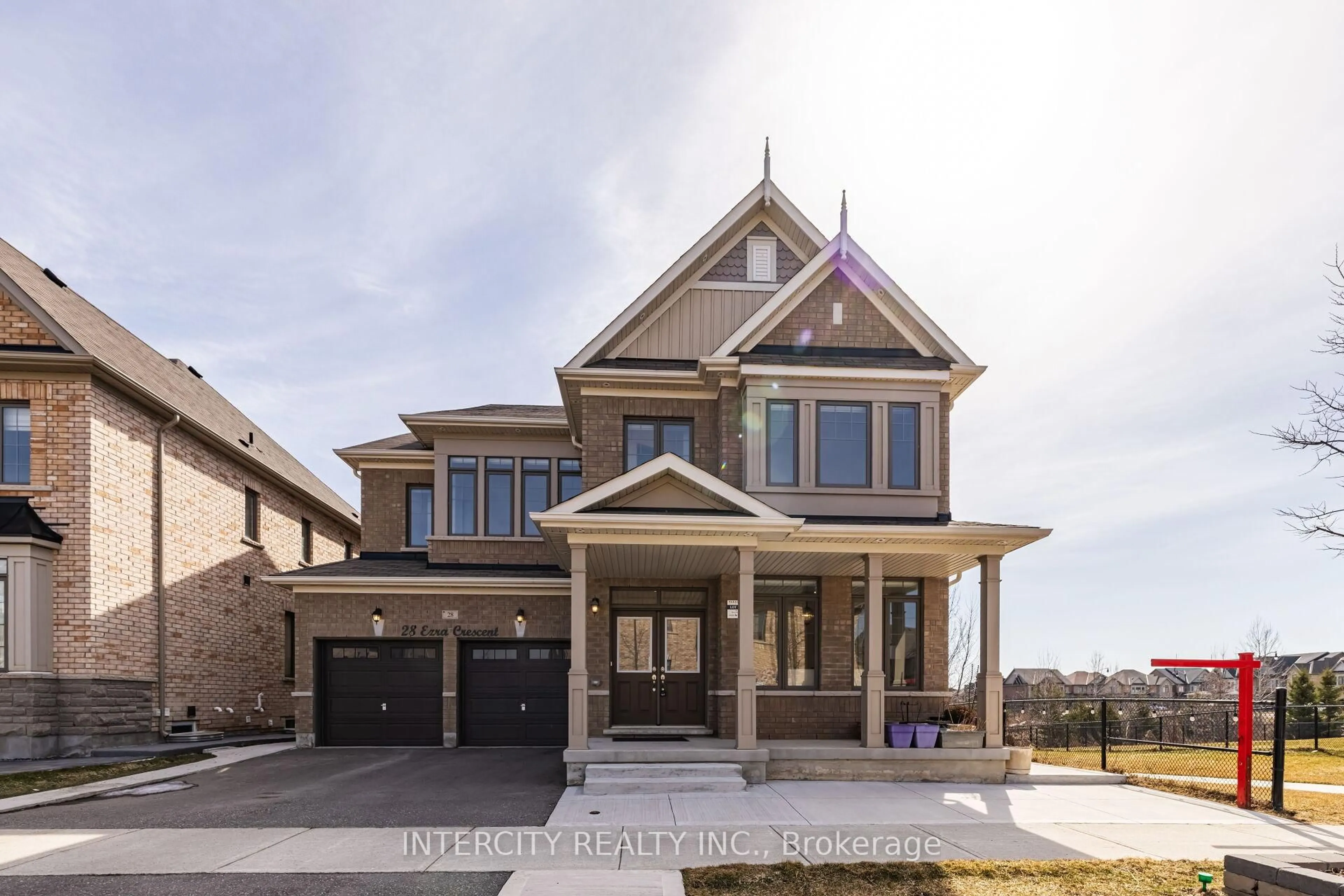 Home with brick exterior material, street for 28 Ezra Cres, Brampton Ontario L7A 5A6