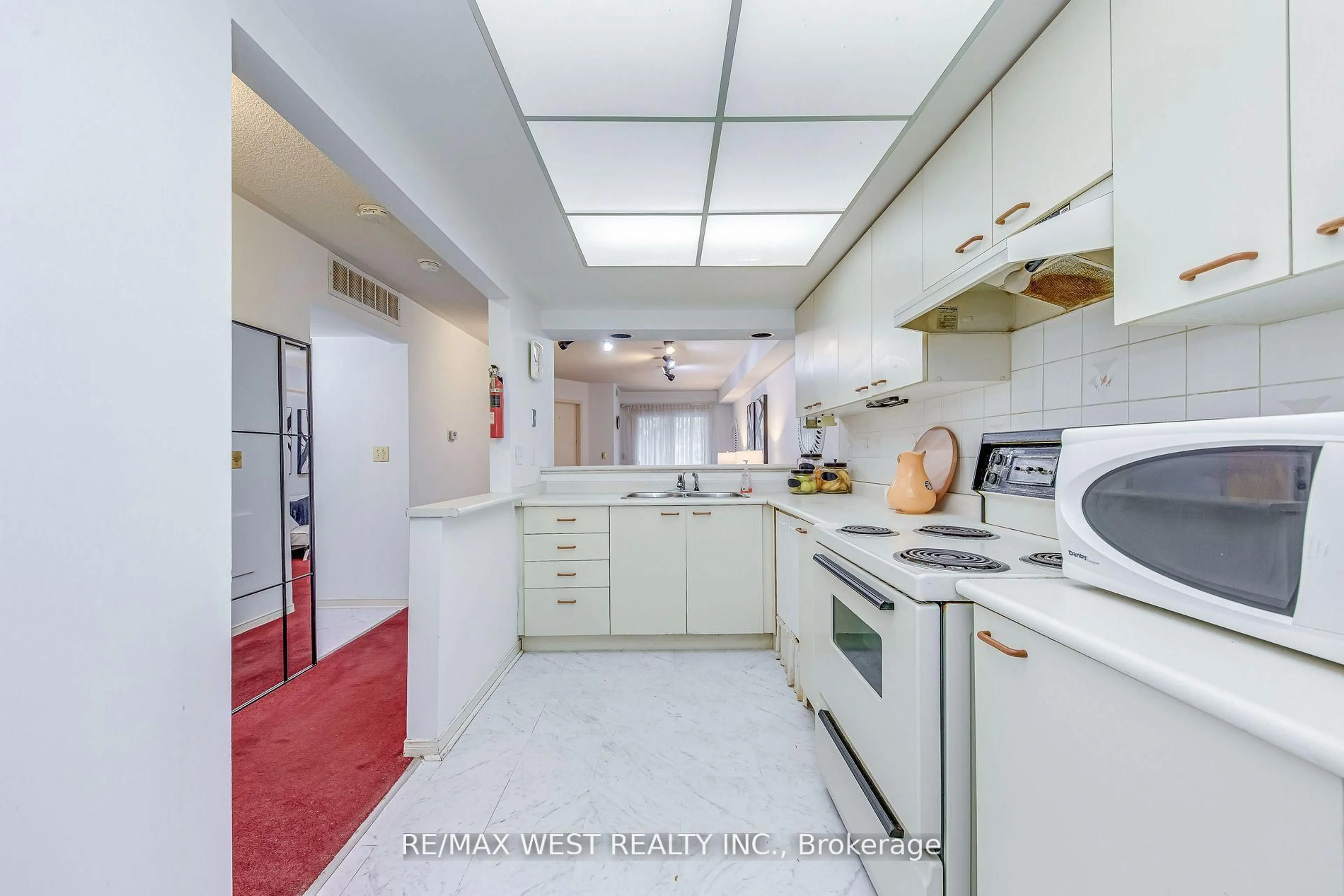 Unknown for 55 Bristol Rd #79, Mississauga Ontario L4Z 3N9