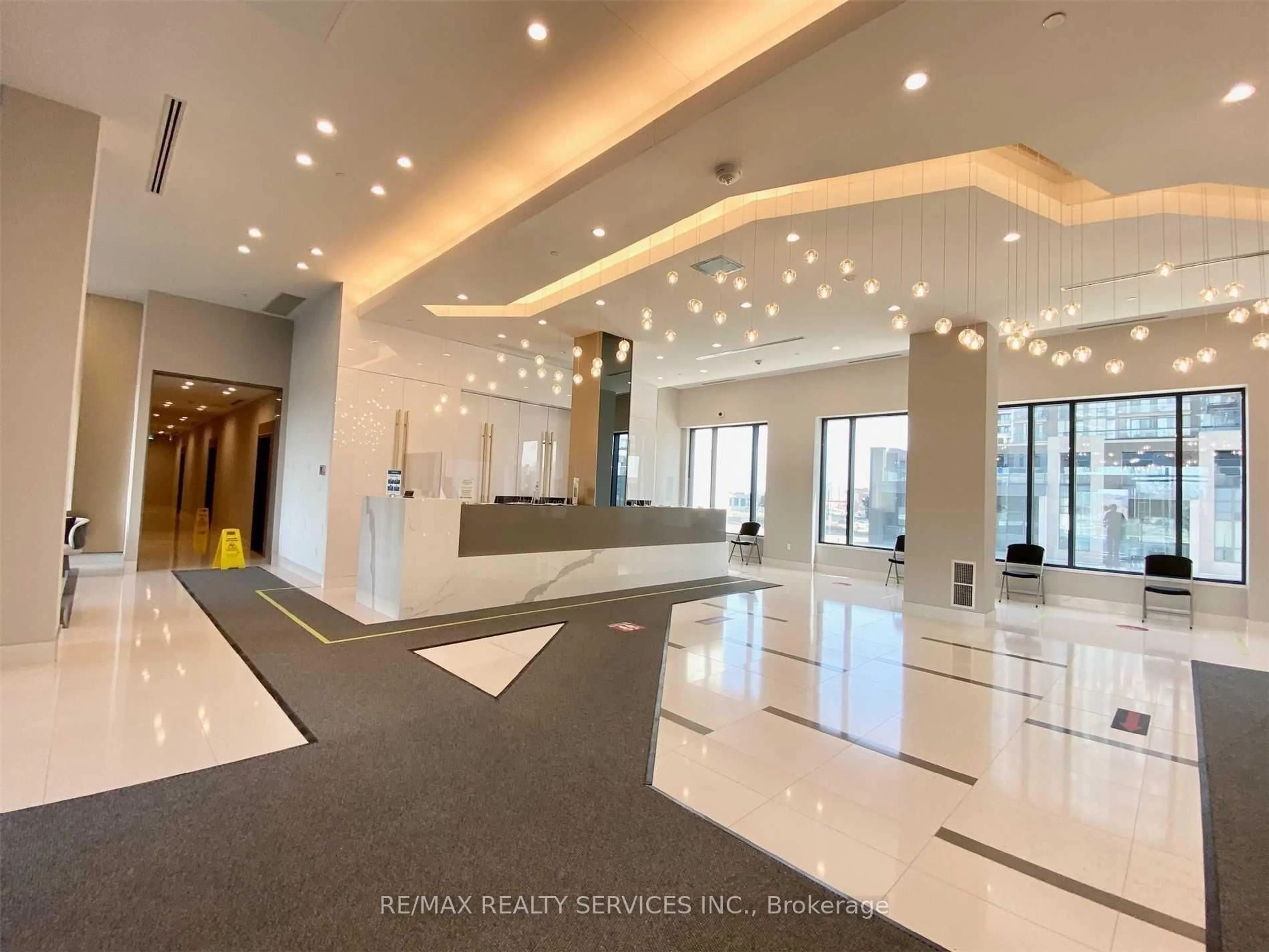 Lobby for 35 Watergarden Dr #2217, Mississauga Ontario L5R 0G8