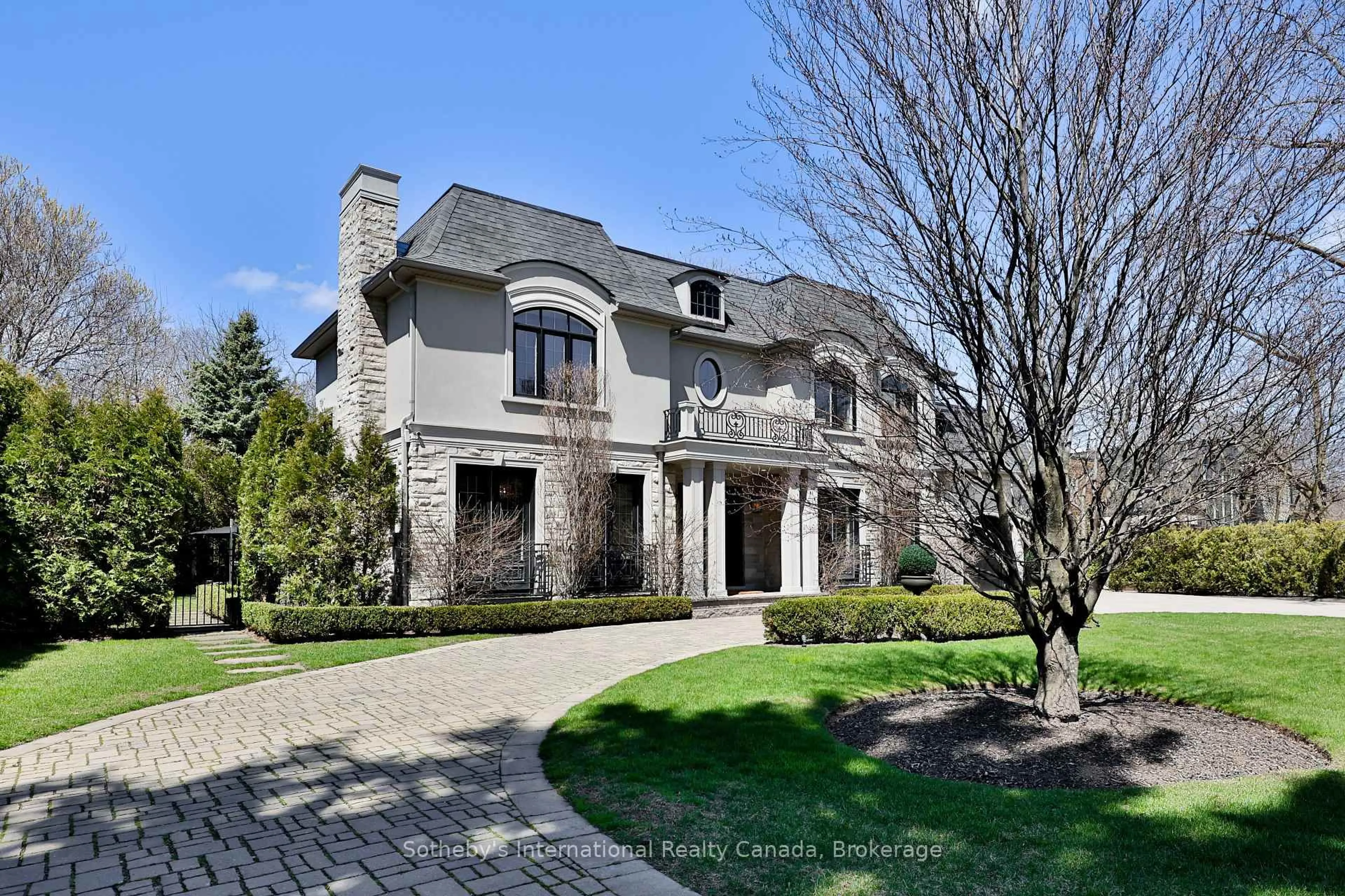 Home with brick exterior material, street for 1497 Lakeshore Rd, Oakville Ontario L6L 1G5