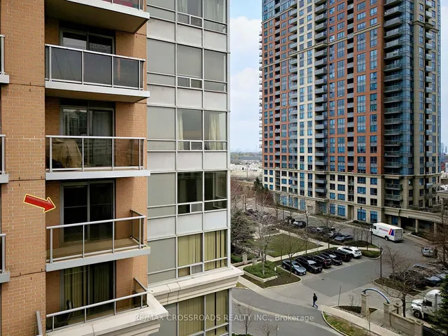 Additional property image - 5233 Dundas St Unit 528