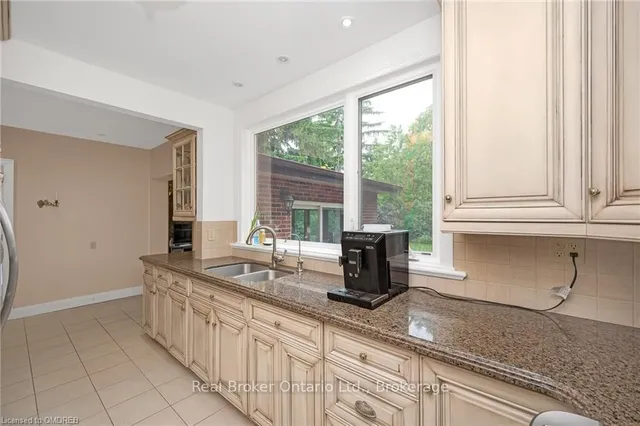Additional property image - 2317 Lakeshore Rd