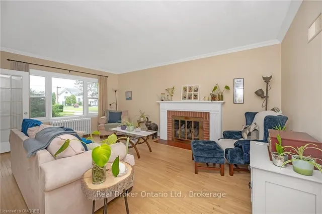 Additional property image - 2317 Lakeshore Rd