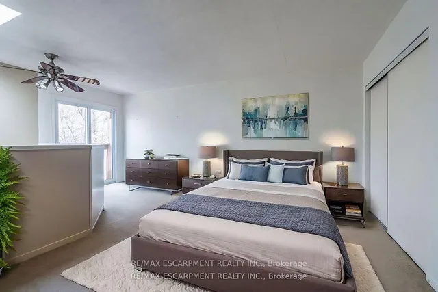 Additional property image - 2075 WALKERS Line Unit 246