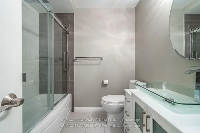 Additional property image - 2075 WALKERS Line Unit 246