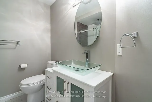 Additional property image - 2075 WALKERS Line Unit 246