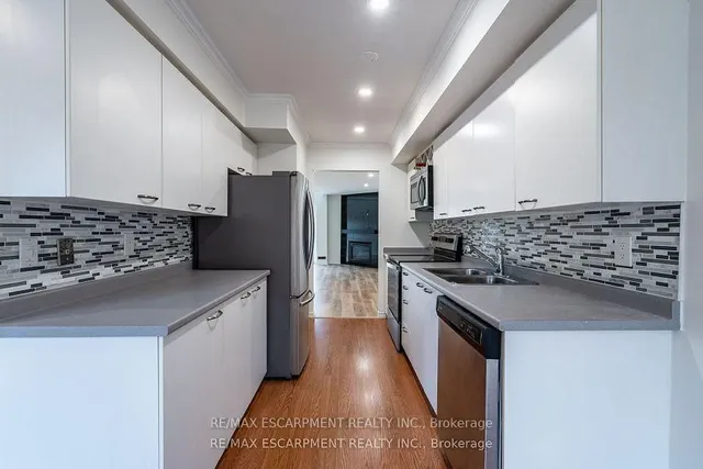 Additional property image - 2075 WALKERS Line Unit 246
