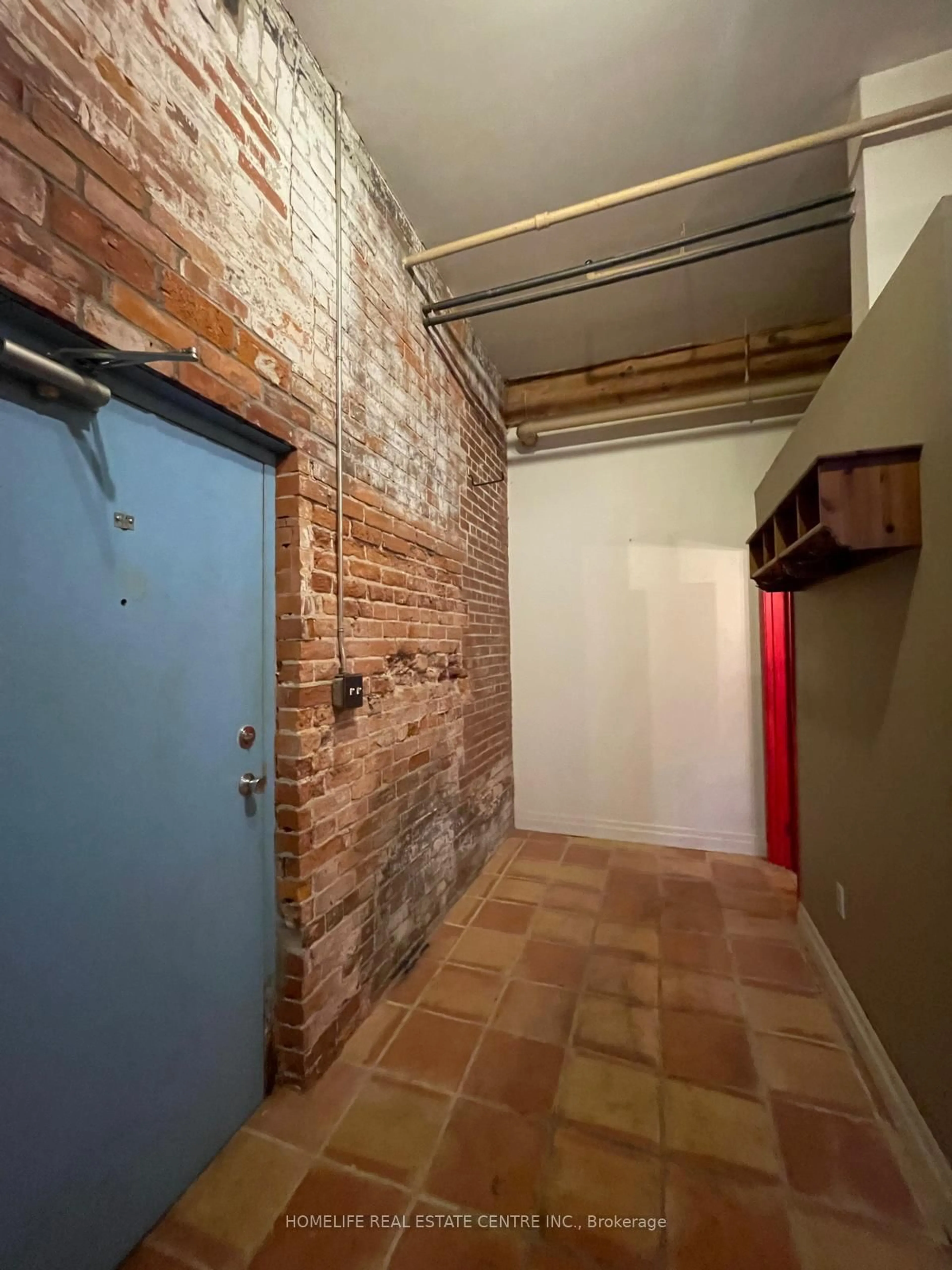 Unknown for 121 Prescott Ave #1, Toronto Ontario M6N 3G8