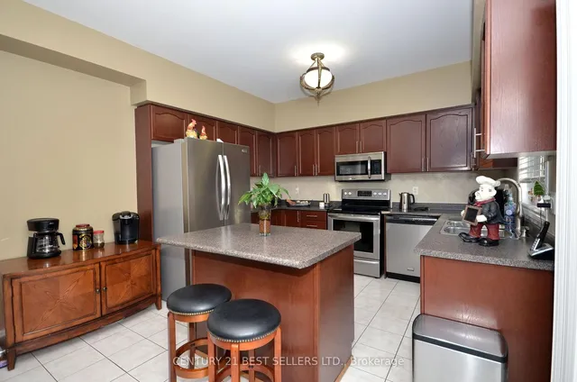 Additional property image - 9 Coin St