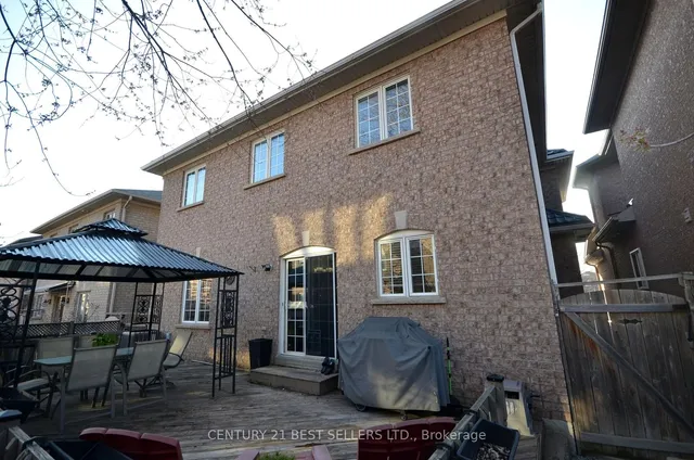 Additional property image - 9 Coin St