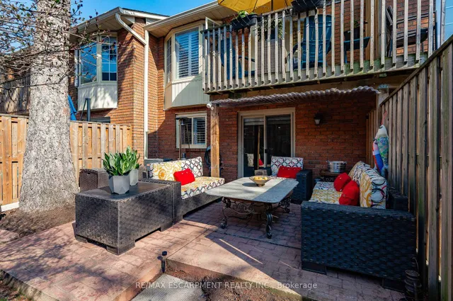 Additional property image - 955 King Rd Unit 7
