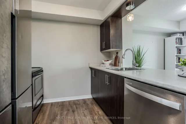 Additional property image - 215 Queen St Unit 602