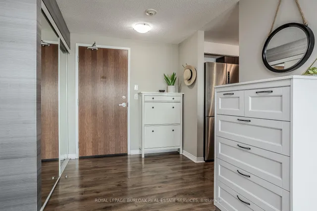 Additional property image - 215 Queen St Unit 602