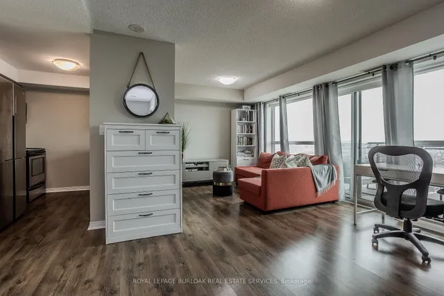 Additional property image - 215 Queen St Unit 602