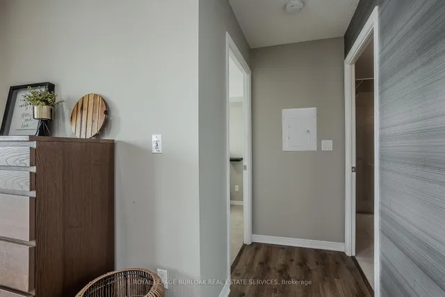 Additional property image - 215 Queen St Unit 602