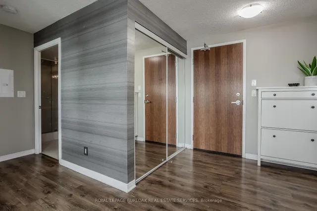Additional property image - 215 Queen St Unit 602