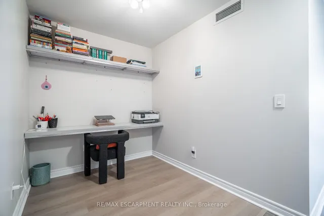 Additional property image - 5 Michael Power Pl Unit 2306