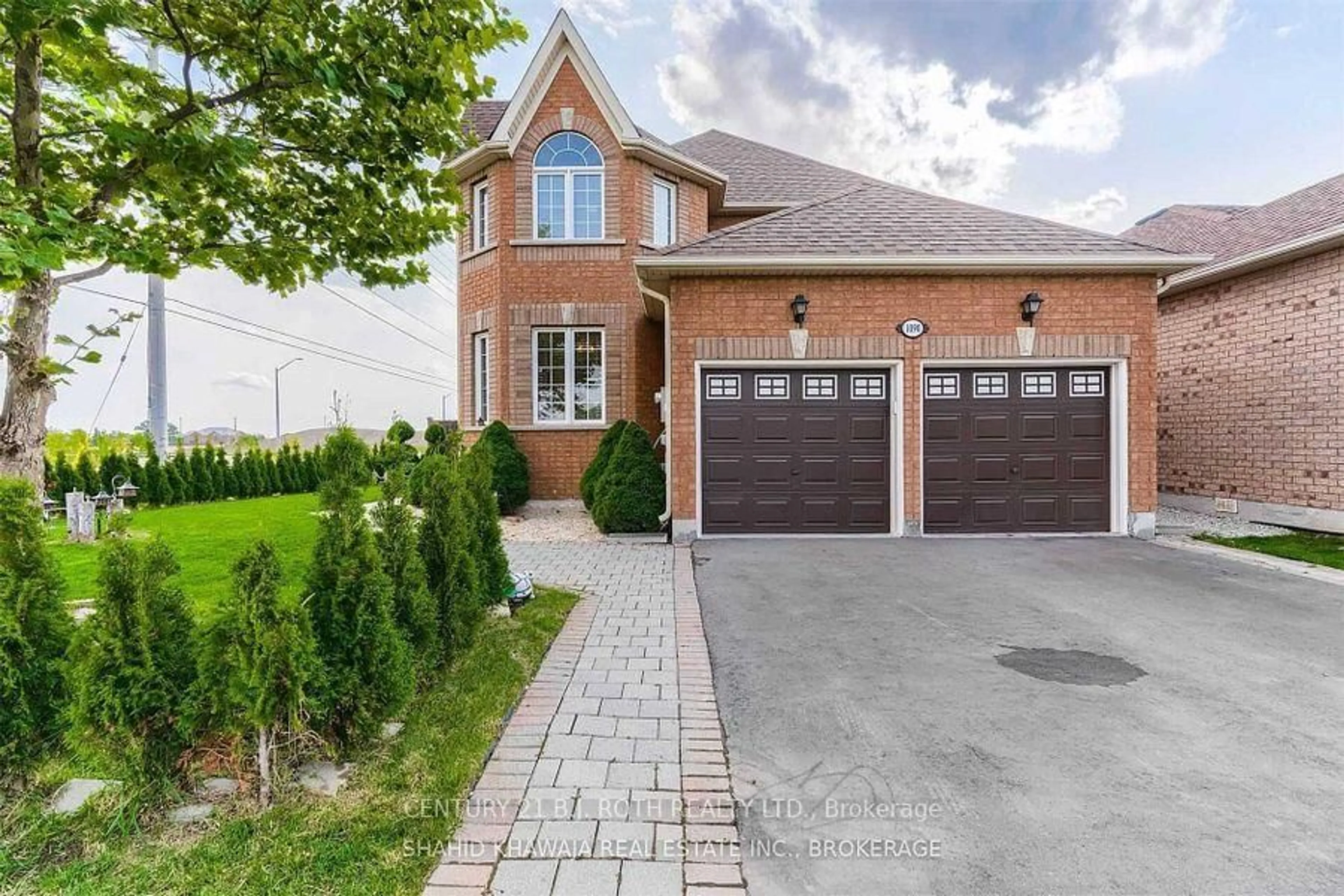 Home with brick exterior material, street for 1090 Trudeau Dr, Milton Ontario L9T 0A3