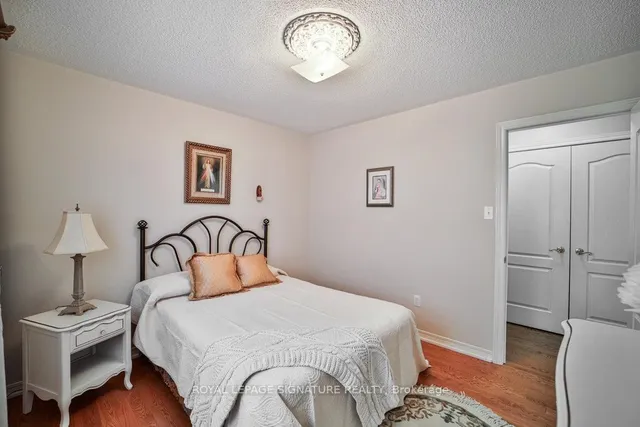 Additional property image - 413 Oaktree Circ
