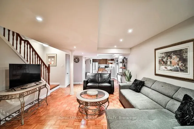 Additional property image - 413 Oaktree Circ