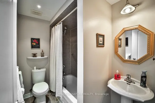 Additional property image - 413 Oaktree Circ